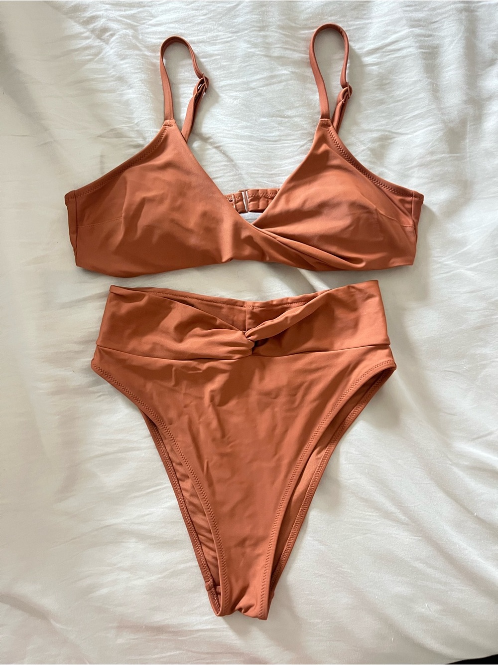 Aerie Boho Neutral Rust Orange Twist Front Bikini Set - Picture 2 of 8